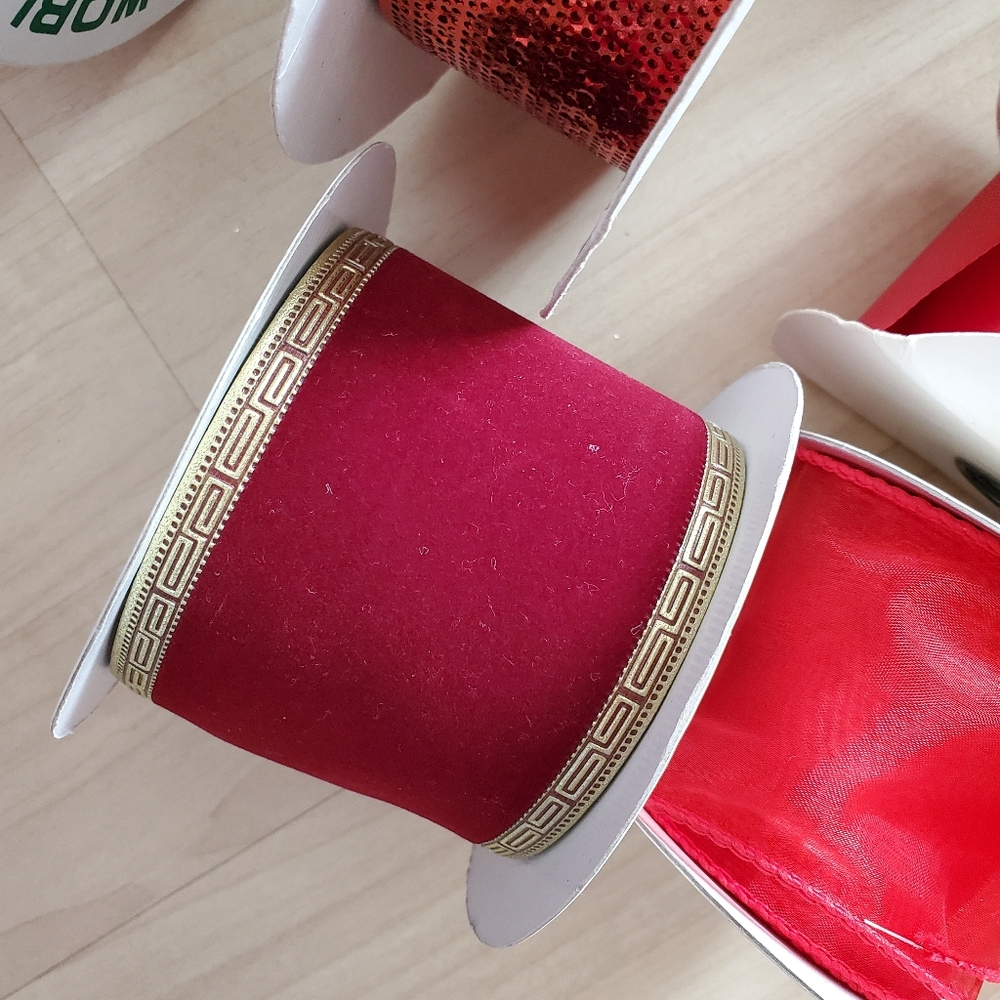 Red Ribbon Bundle Lot, Types Metallic, Sheer, Satin, Velvet Gift Wrapping - Picture 4 of 12